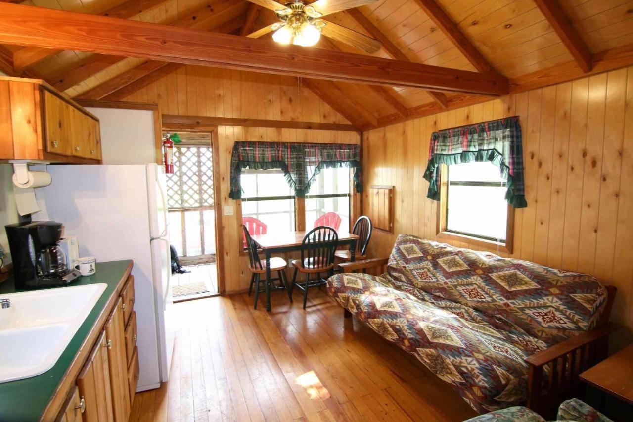 Lakefront Cedar Cabin - 6 Mead Dış mekan fotoğraf